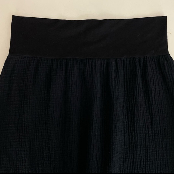 Bryn Walker Cotton Gauze Market Maxi Skirt
Black Pull-On Lightweight Coastal - Picture 4 of 8